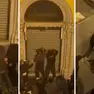 Una lite tra giovanissimi in strada di notte a Trieste