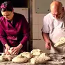 La famiglia Cotič al lavoro in azienda azienda