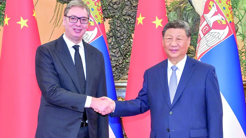 Aleksandar Vucic con Xi Jinping nel 2023 a Pechino durante il Forum sulla Nuova via della seta