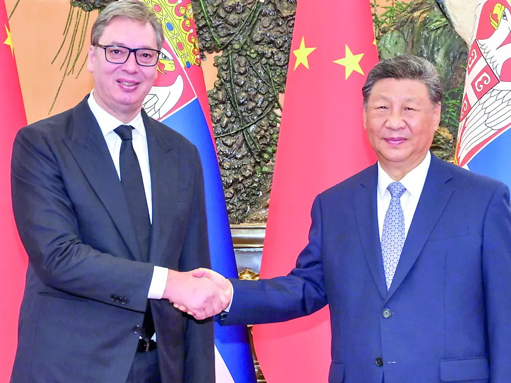 Aleksandar Vucic con Xi Jinping nel 2023 a Pechino durante il Forum sulla Nuova via della seta