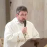 Don Christian Crisanaz aveva 75 anni