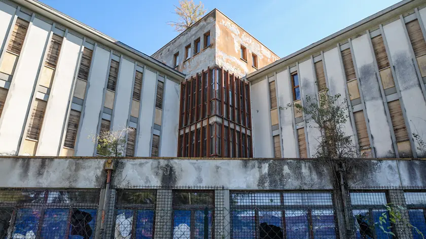 L’ex collegio sarà demolito nell’ambito di un’operazione che vede Comune e Ater collaborare Foto Tibaldi
