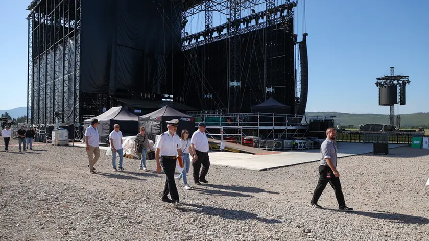 Il sopralluogo e la riunione dell Commissione (Foto Tibaldi)