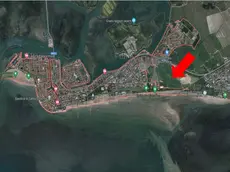 L’area oggetto della procedura di vendita, indicata dalla freccia