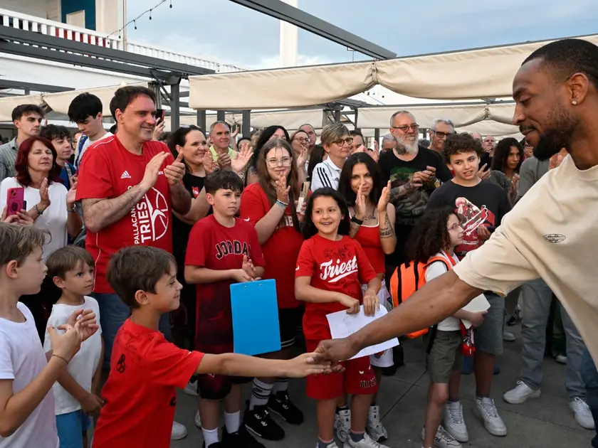 La festa per la Pallacanestro Trieste all'Ausonia (Bruni)