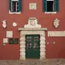La facciata del palazzo del municipio di Rovigno, ex palazzo pretorio (rovinj tourism)