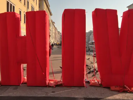 Una campagna di sensibilizzazione contro l'Hiv (Lasorte)