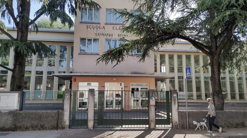 La storica scuola primaria Brumati di Ronchi Foto Bonaventura