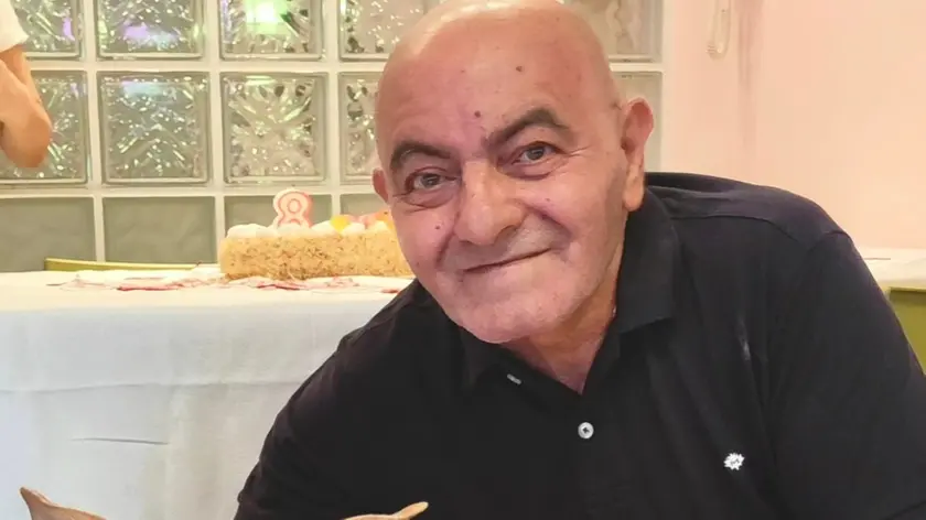 Leonardo Bonfitto, operaio di 60 anni, è stato colto da un improvviso e fatale arresto cardiaco poco dopo l'arrivo al lavoro