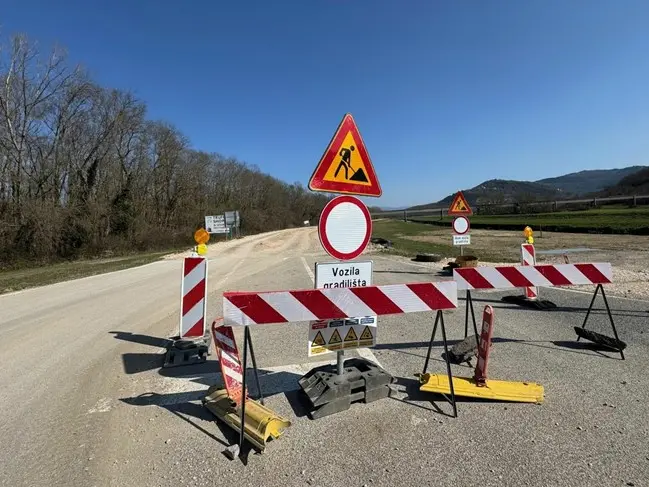La strada chiusa