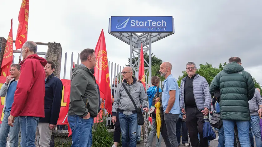La protesta dei lavoratori. Foto Silvano