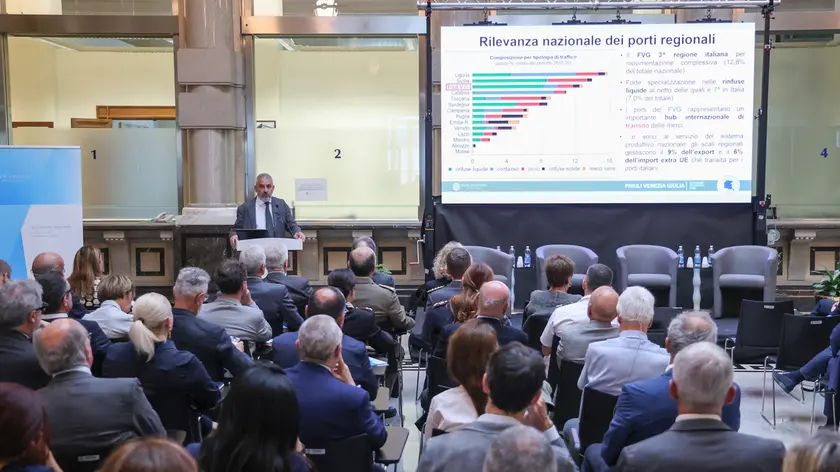 La presentazione del rapporto a Trieste (foto Andrea Lasorte)