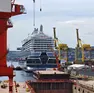 La Mein Schiff ormeggiata domenica al Molo VII (foto Andrea Lasorte)