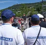 La Polizia locale sul lungomare di Barcola (foto Massimo Silvano)