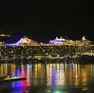 La Mein Schiff Flow in notturna nello scatto di Sergio de Luyk