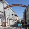 Il portale in corso del Popolo a Monfalcone (foto Katia Bonaventura)