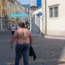 La scena che si è vista nelle scorse ore davanti all'Arcivescovado di Gorizia
