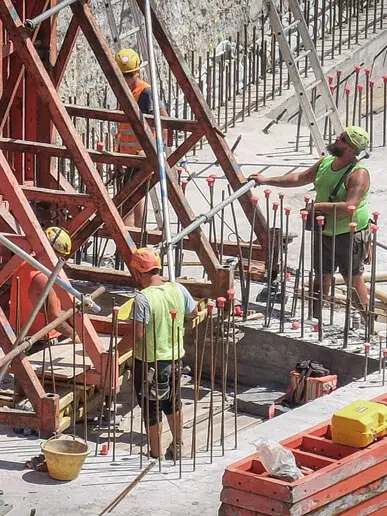 Orari modificati per il caldo torrido