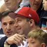 Matiasic e (con il cappellino rosso) il nuovo presidente Connor Barwin. Foto Francesco Bruni