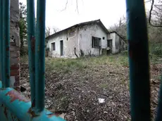 Il terreno e gli beni diroccati di via Amendola foto Lasorte