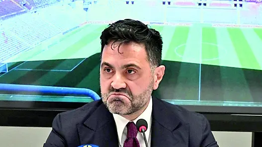 https://images.ilpiccolo.it/view/acePublic/alias/contentid/1s14mwr2k1g5j94awie/0/beppe.webp?f=16%3A9&amp;w=840