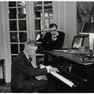 James Joyce suona il piano davanti al figlio Giorgio