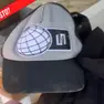 Il cappellino sequestrato dai carabinieri