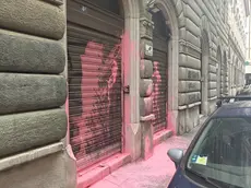 La sede di Casa Pound imbrattata
