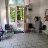 L'ambulatorio infermieristico del rione di via Romana - Solvay. Nella sala d'attesa non c'è l'aria condizionata. Foto Bonaventura
