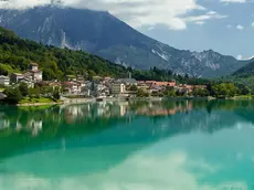 Il lago di Barcis, tra le mete più consigliate dall'intelligenza artificiale