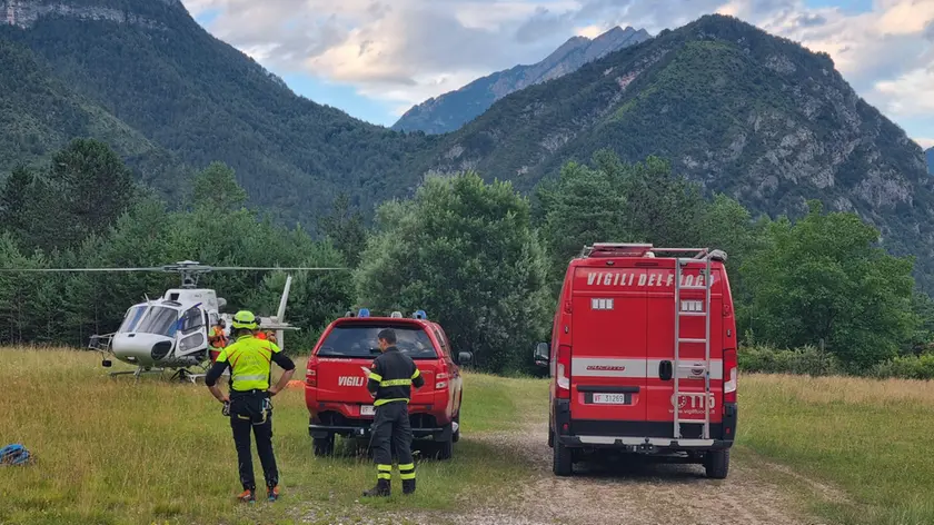 Il campo base delle ricerche a Claut