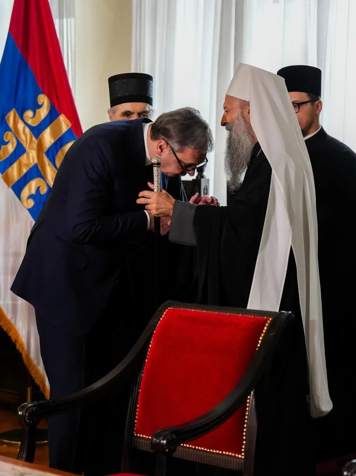 Il Patriarca Porfirije con il presidente serbo Aleksandar Vučić