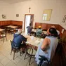 La mensa per i poveri dei frati minori Cappuccini (foto Daniele Tibaldi)