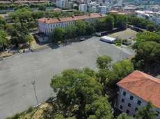 La spianata dell’ex caserma di via Rossetti (foto Andrea Lasorte)
