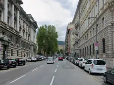 Una veduta su via del Coroneo, dove è avvenuta la truffa