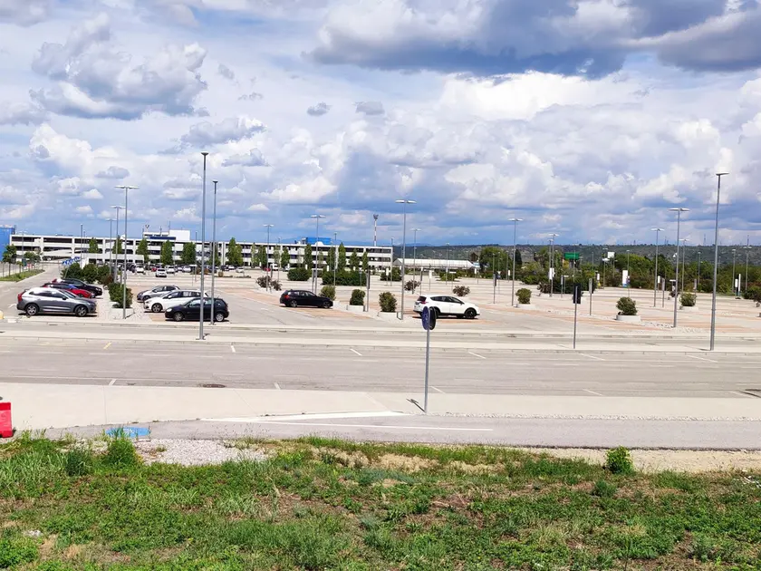 Uno dei parcheggi del Trieste Airport