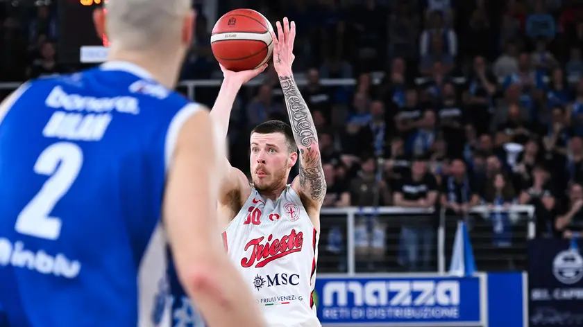 Sean McDermott in azione con la maglia della Pallacanestro Trieste (foto Ciamillo / Lasorte)