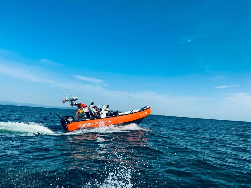 Il battello GcB174 di Circomare Grado intervenuto per primo