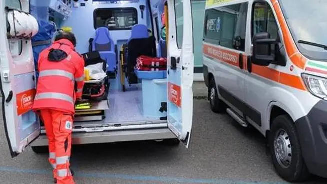 Un’ambulanza allestita per intervento di soccorso