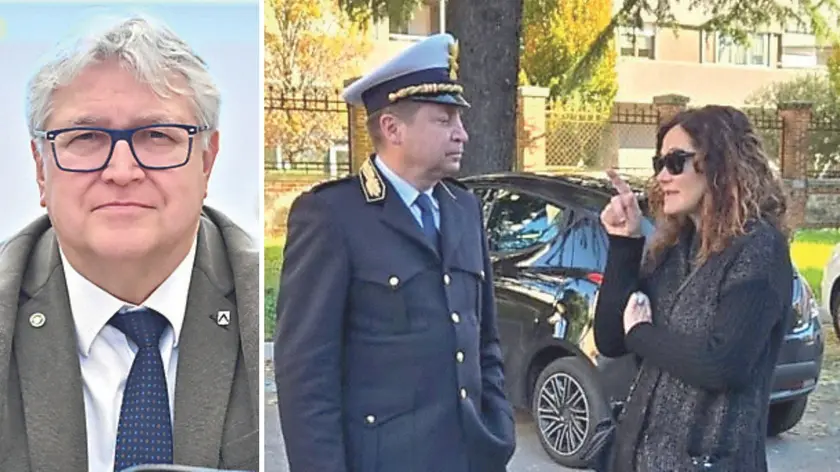 Il sindaco De Toni, a destra l’ex comandante Carestiato assieme all’assessore Toffano