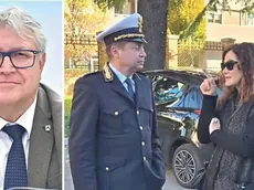Il sindaco De Toni, a destra l’ex comandante Carestiato assieme all’assessore Toffano