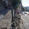 Il muro di sostegno di via dello Scoglio Foto Lasorte