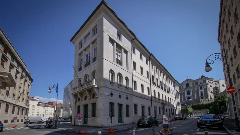 Una panoramica di Palazzo Costanzi (Lasorte)