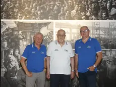 Al centro Giorgio Padovan, a sinistra Vittorio Franco e a destra Marcello Franco: la foto è stata scattata in una delle stanze del MuCa, dietro alle immagini storiche dei cantierini. Foto Zonch/Bonaventura