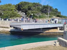 Il ponte di Lussinpiccolo bloccato durante il guasto del 25 luglio