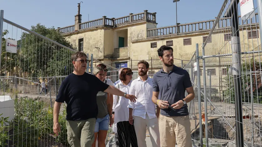 Il sopralluogo di Laterza e Nicolini con il presidente Vianello al Ferroviario. Foto Lasorte