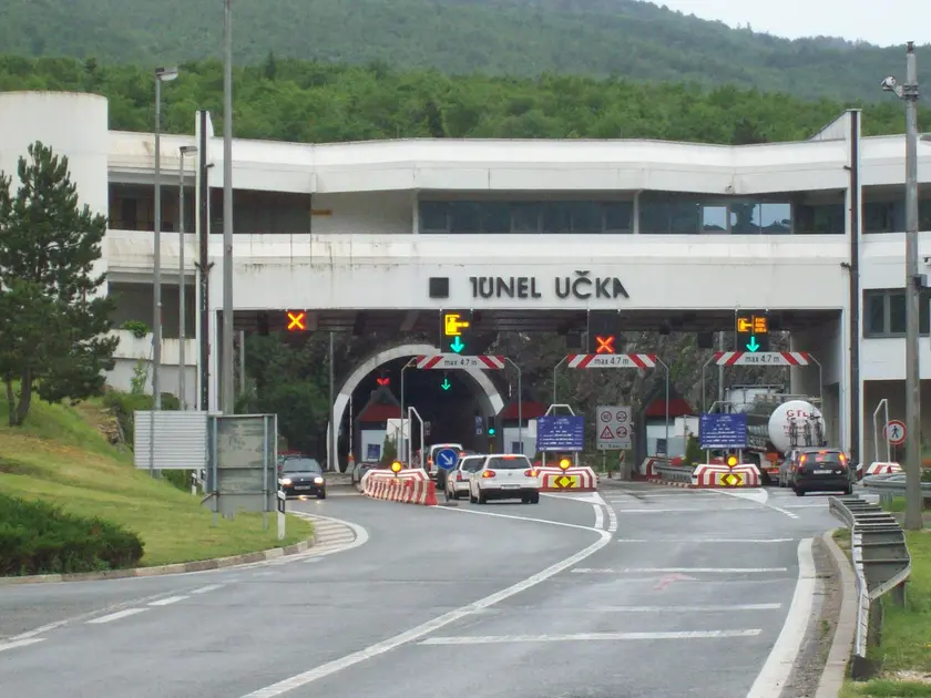 Al tunnel stradale sarà del Monte Maggiore si aggiungerà una galleria ferroviaria
