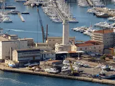 La veduta aerea della Lanterna. Archivio Bruni