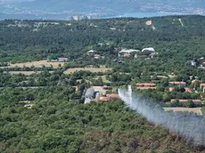 Elicotteri al lavoro a Padriciano (Silvano)