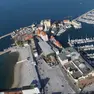Una foto del molo Teresiano e Lanterna (come era). Foto Bruni